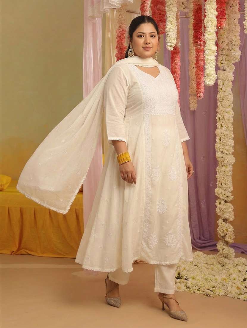 women solid with work three quarter sleeve kurta pant with dupatta set - 22489422 -  Standard Image - 4