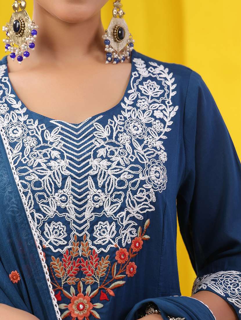 women solid with work three quarter sleeve kurta pant with dupatta set - 22489427 -  Standard Image - 1