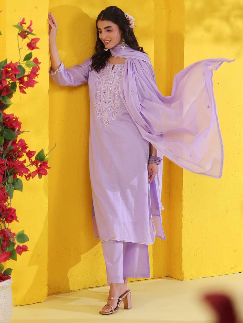 women solid with work three quarter sleeve kurta pant with dupatta set