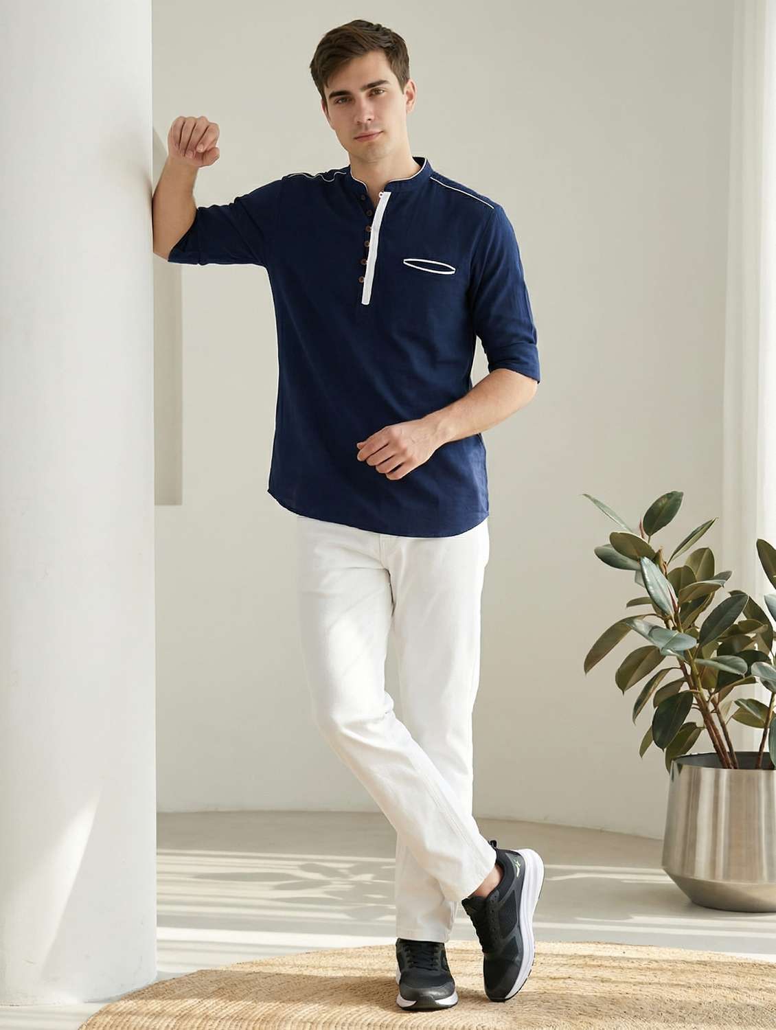 men solid mandarin neck short kurta - 22489537 -  Standard Image - 4