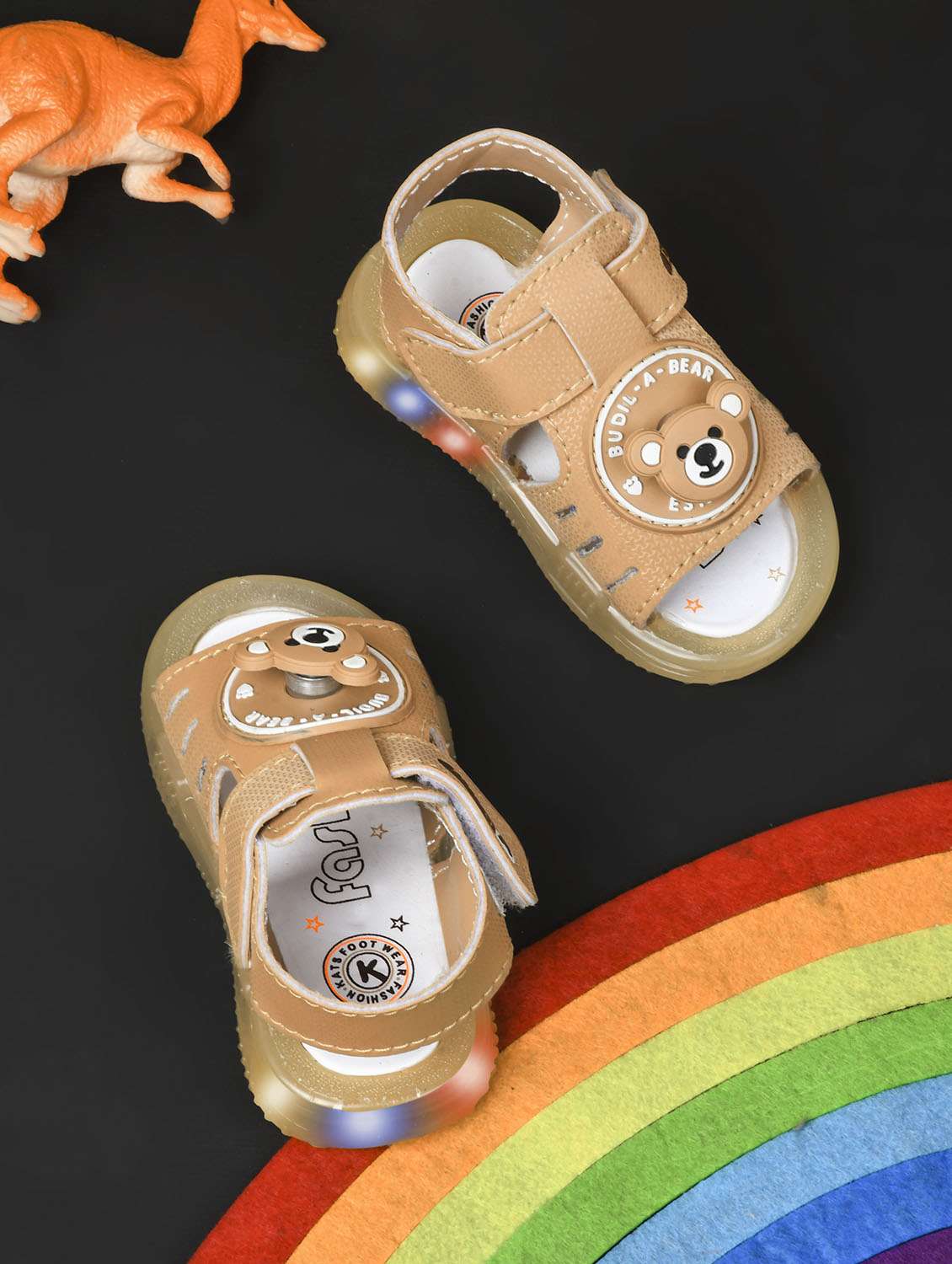kids beige synthetic floater - 22489556 -  Standard Image - 1