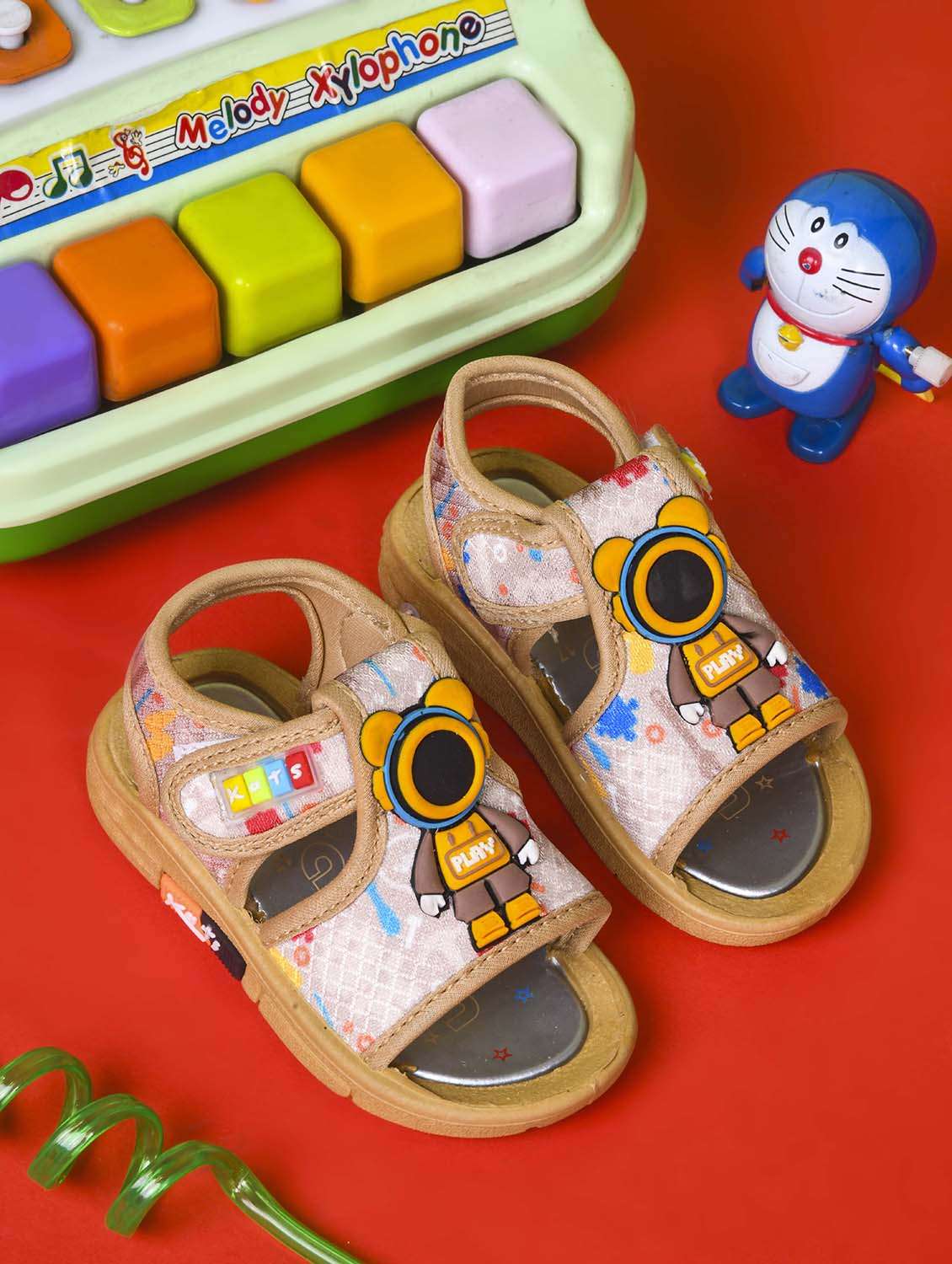 kids brown synthetic floater - 22489598 -  Standard Image - 1