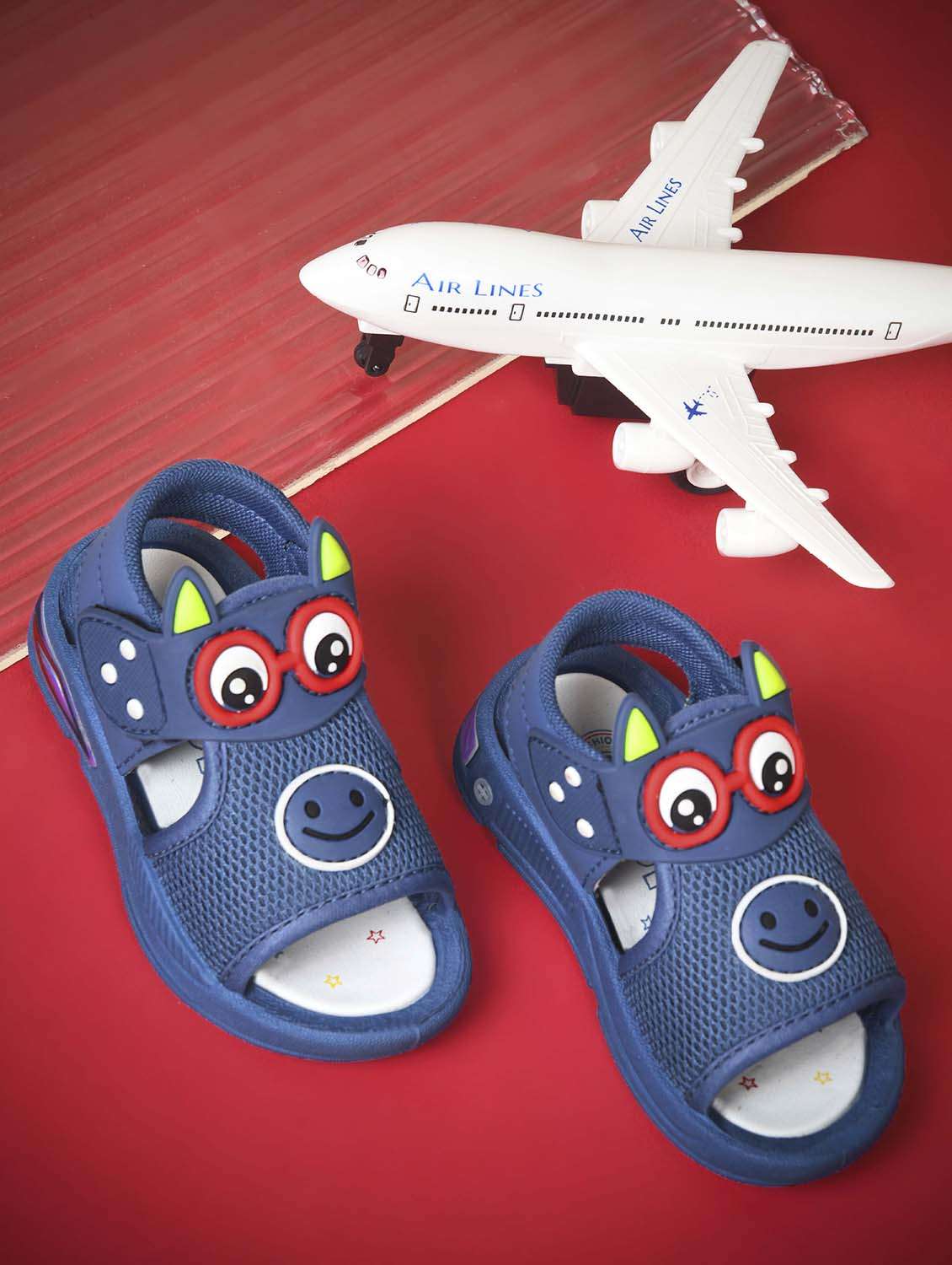 kids blue synthetic floater - 22489616 -  Standard Image - 1
