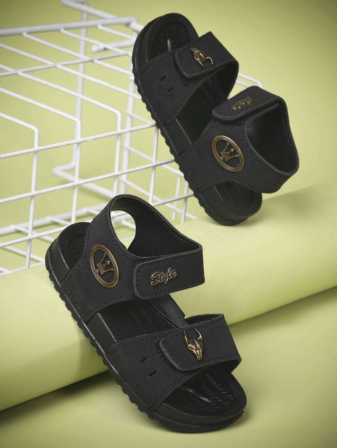kids black synthetic floater - 22489630 -  Standard Image - 1
