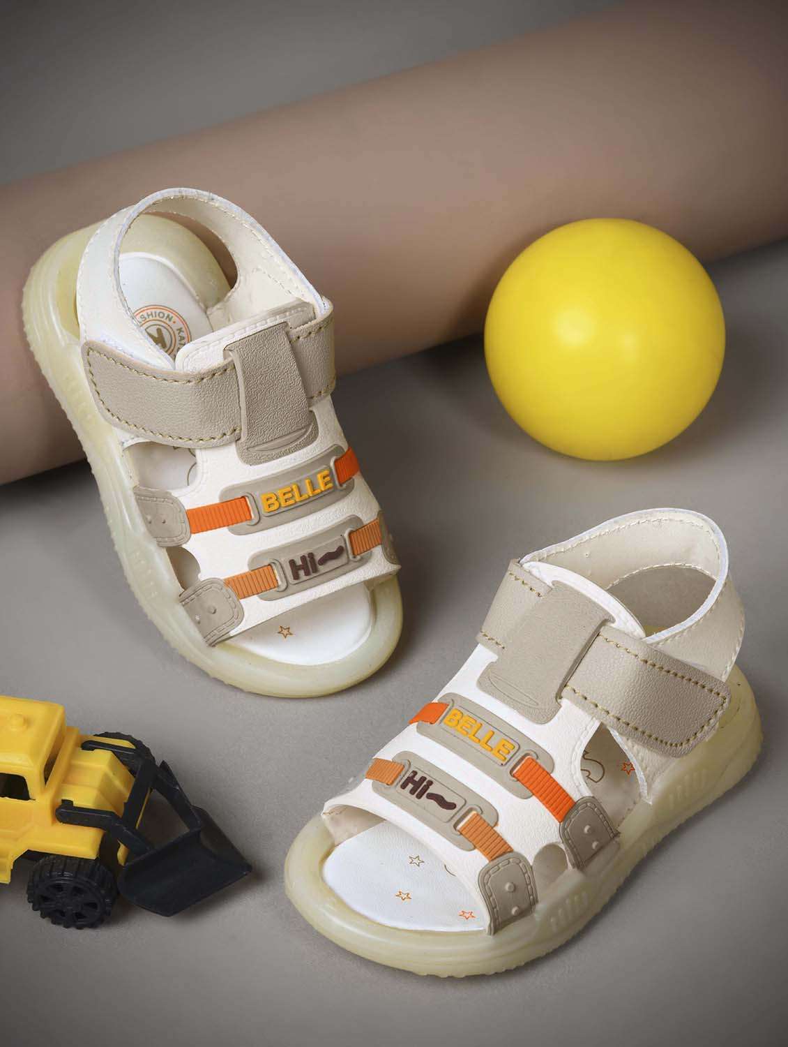 kids beige synthetic floater - 22489649 -  Standard Image - 1