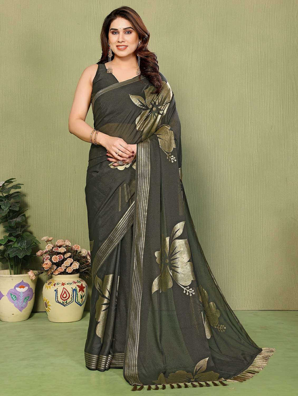 women foil printed saree with blouse