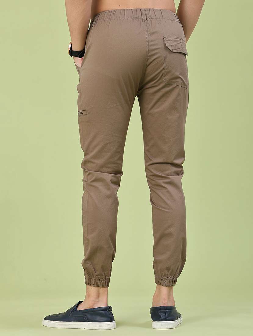 men solid mid rise regular fit jogger - 22490272 -  Standard Image - 4