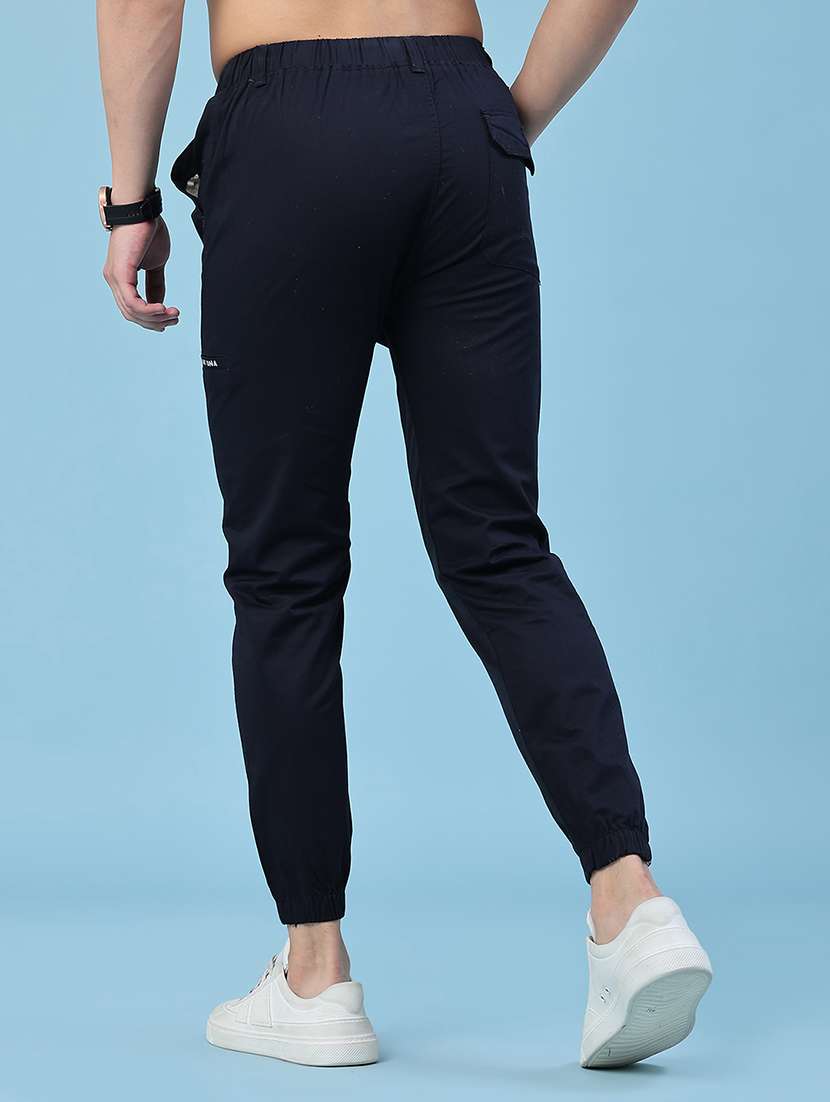 men solid mid rise regular fit jogger - 22490276 -  Standard Image - 4