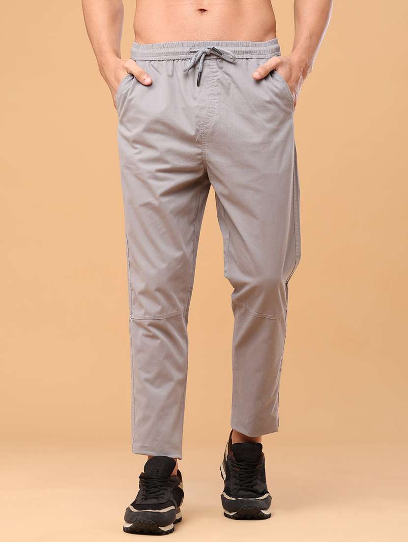 men solid mid rise regular fit track pant