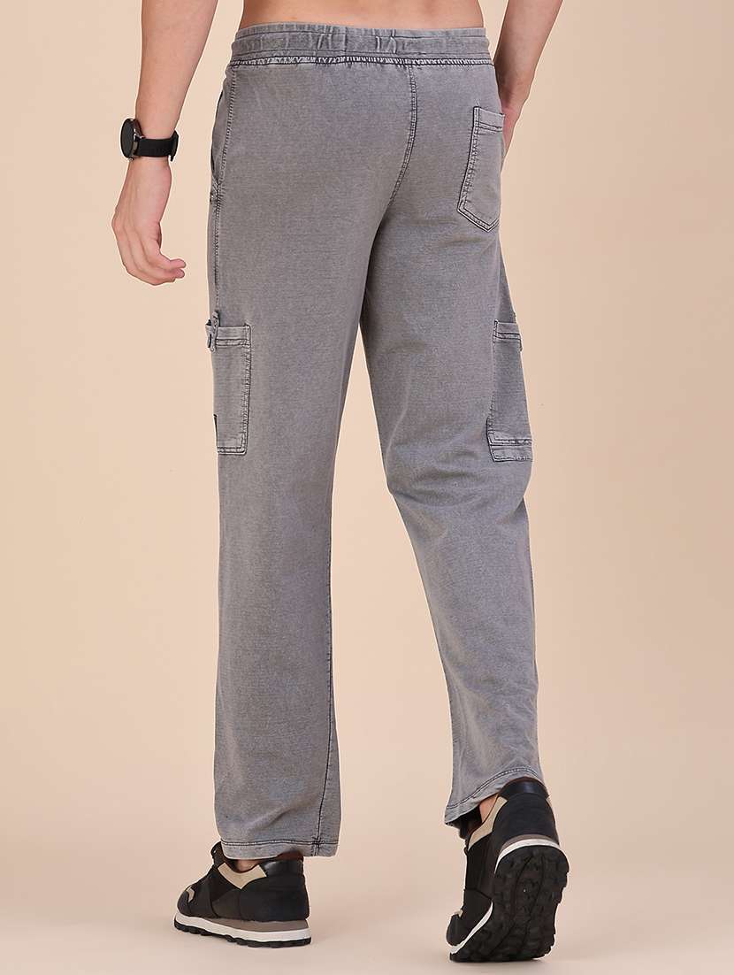Men Solid Mid Rise Regular Fit Cargo - 22491149 -  Standard Image - 4