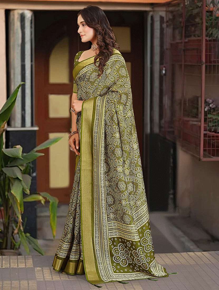women printed casual wear saree with blouse - 22491564 -  Standard Image - 4