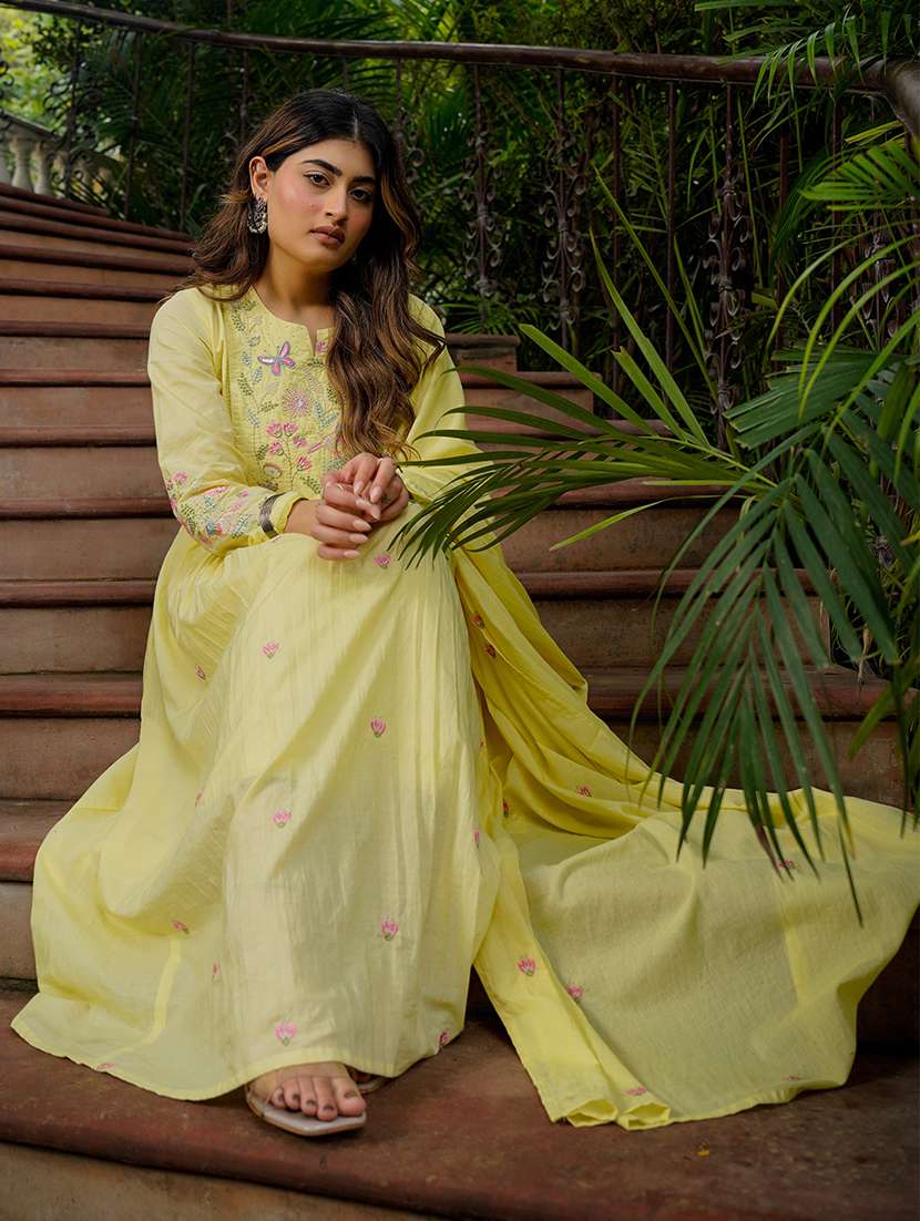 women embroidered long sleeve kurta pant with dupatta set - 22494841 -  Standard Image - 1