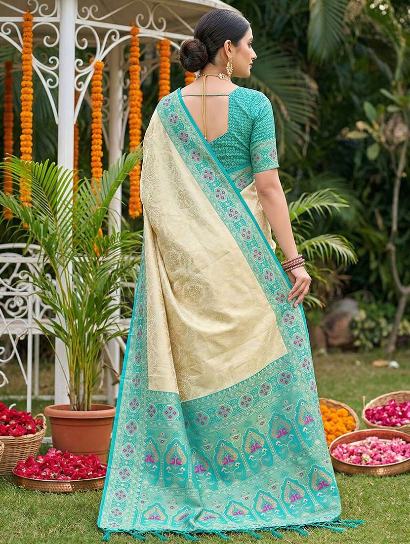 women self design kanjivaram saree with blouse - 22495228 -  Standard Image - 1