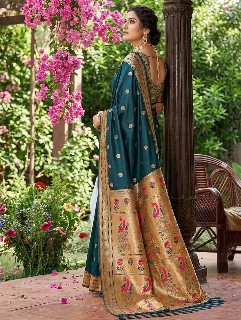 women self design paithani saree with blouse - 22495237 -  Standard Image - 4