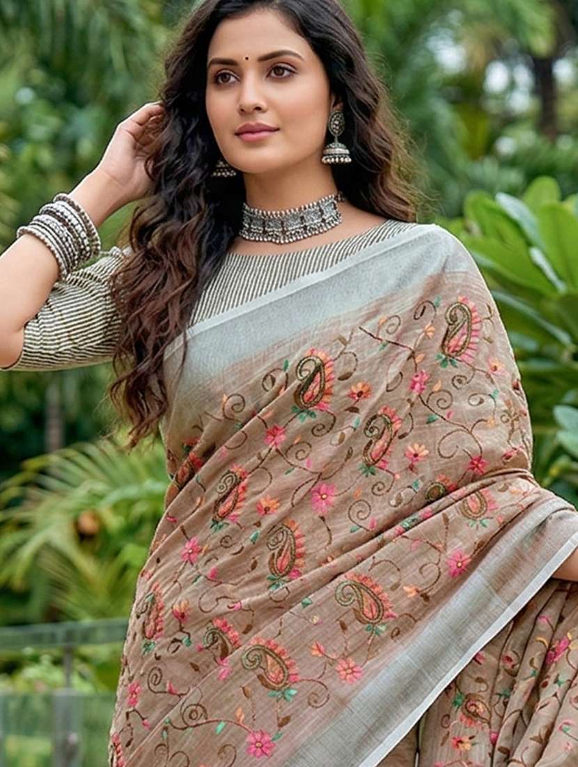 women solid with work embroidered saree with blouse - 22495278 -  Standard Image - 1