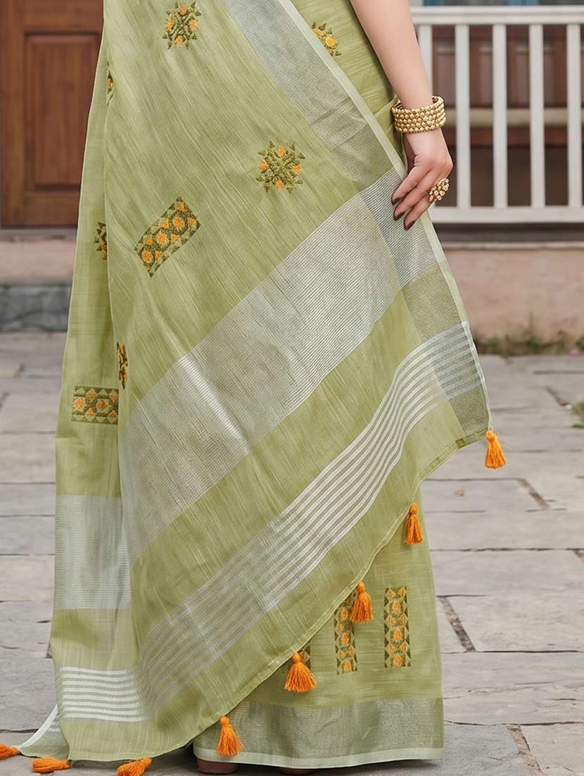 women solid with work embroidered saree with blouse - 22495285 -  Standard Image - 1
