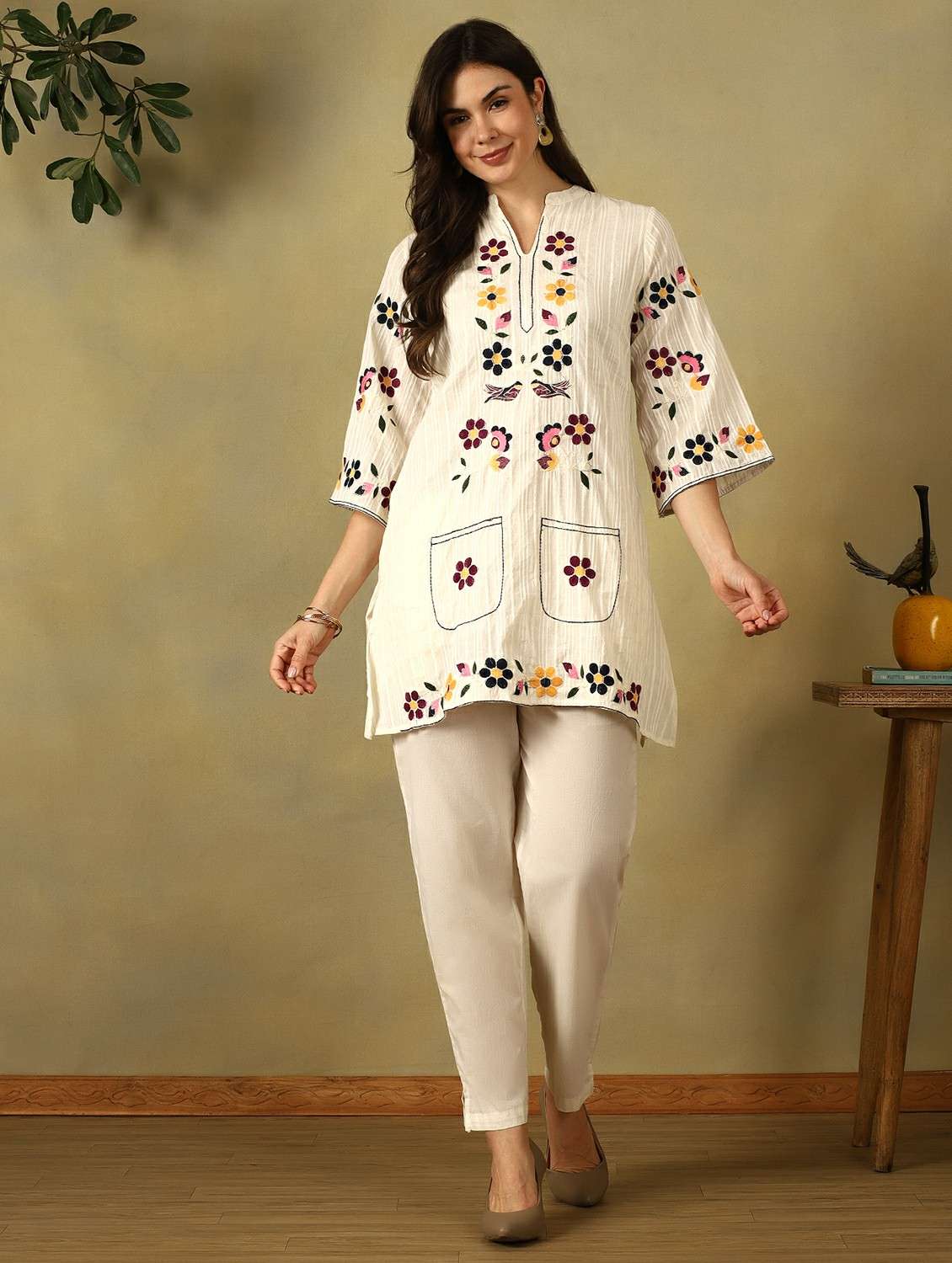 women embroidered mandarin collar co-ord set