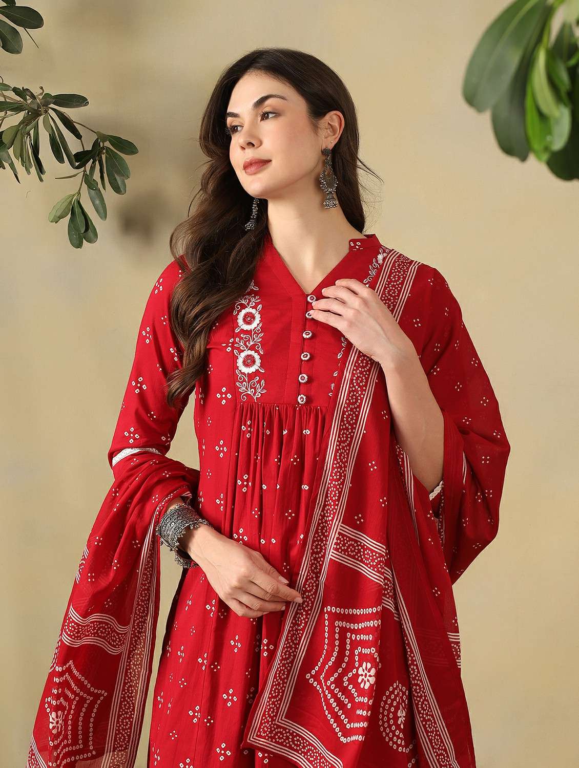 women printed three quarter sleeve kurta pant with dupatta set - 22495518 -  Standard Image - 4