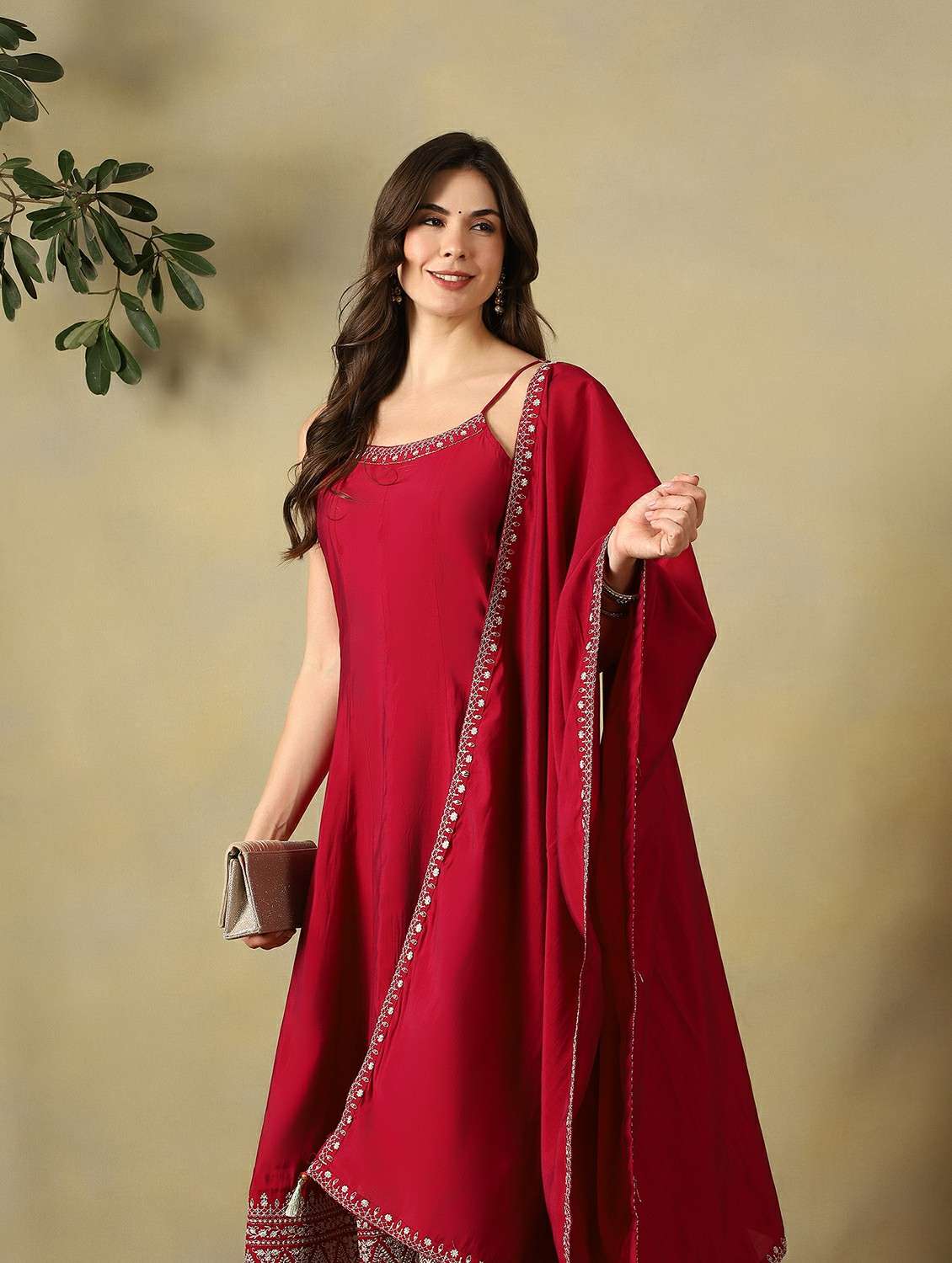 women solid with work sleeveless kurta pant with dupatta set - 22495530 -  Standard Image - 4
