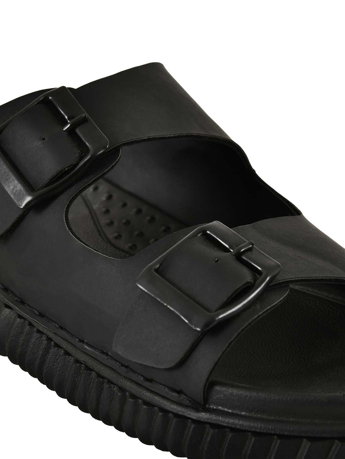 men black slip on sandal - 22495887 -  Standard Image - 4