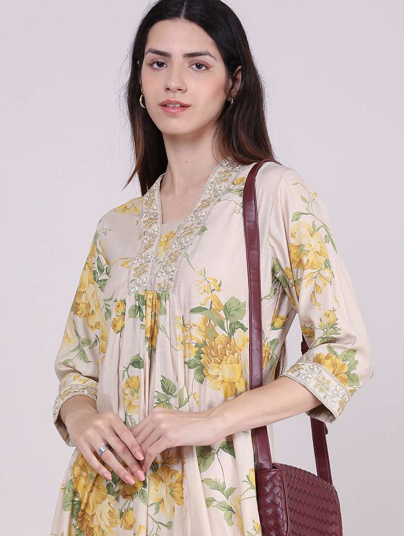 Women Printed Three Quarter Sleeve A-line Kurta - 22496293 -  Standard Image - 1