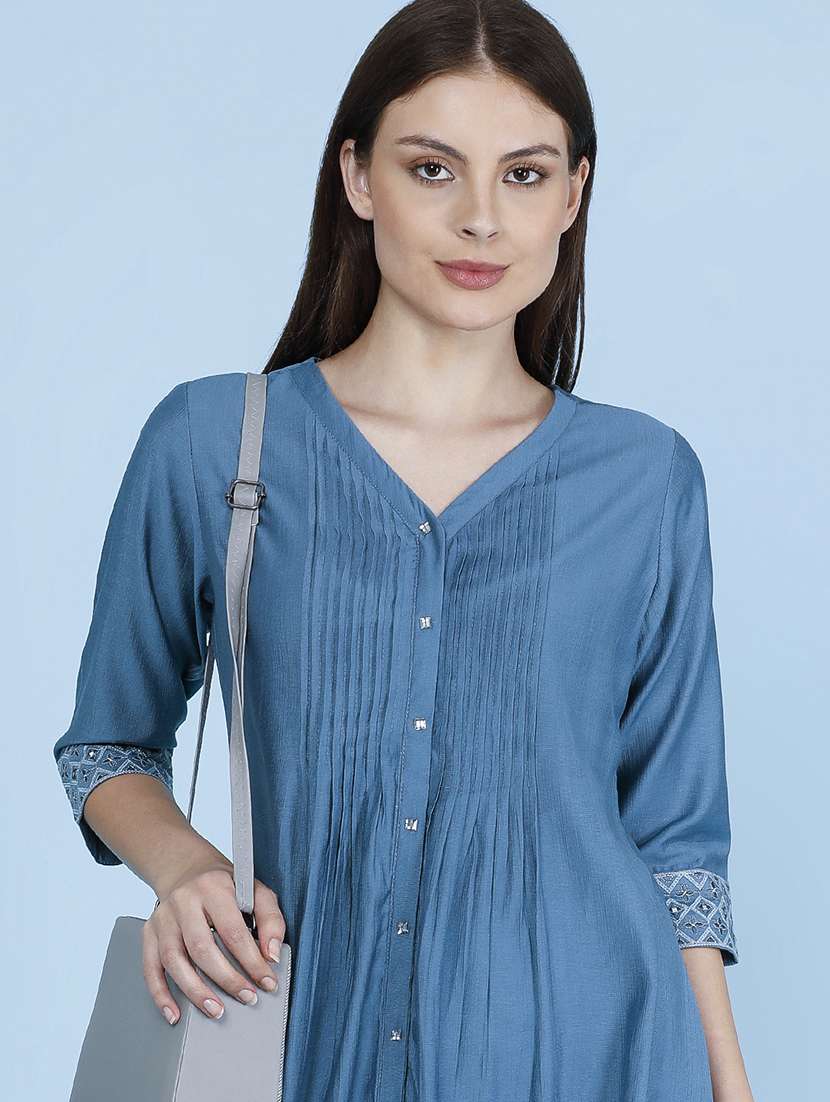 Women Embroidered Three Quarter Sleeve A-line Kurta - 22496307 -  Standard Image - 1
