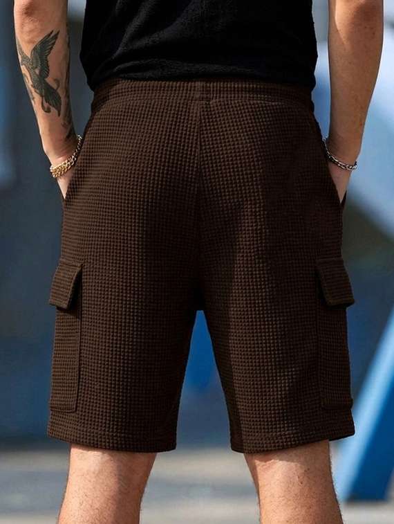 men textured mid rise regular fit cargo shorts - 22497413 -  Standard Image - 1