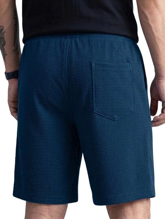 men textured mid rise loose fit short - 22497464 -  Standard Image - 1