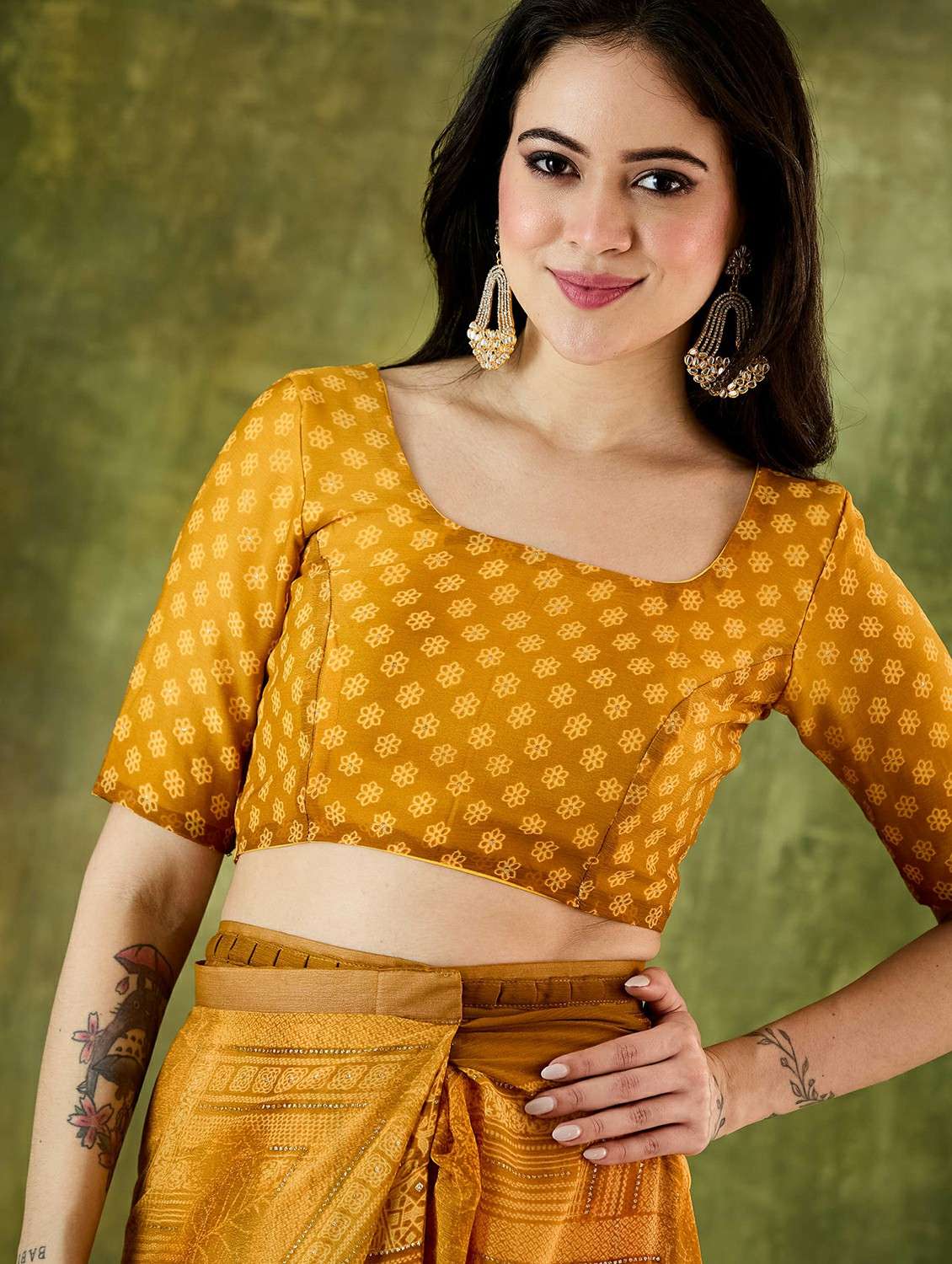 women printed ready to wear saree with blouse - 22497846 -  Standard Image - 4