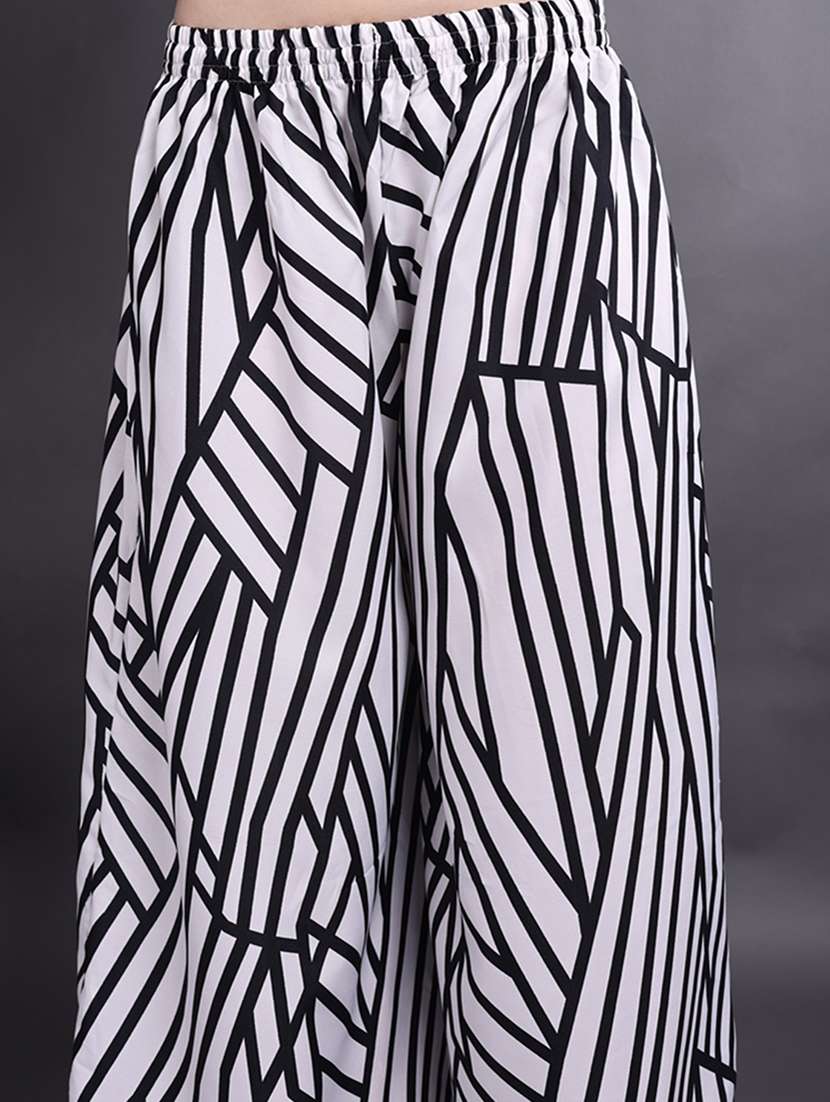 women printed mid rise flared palazzo - 22498061 -  Standard Image - 1