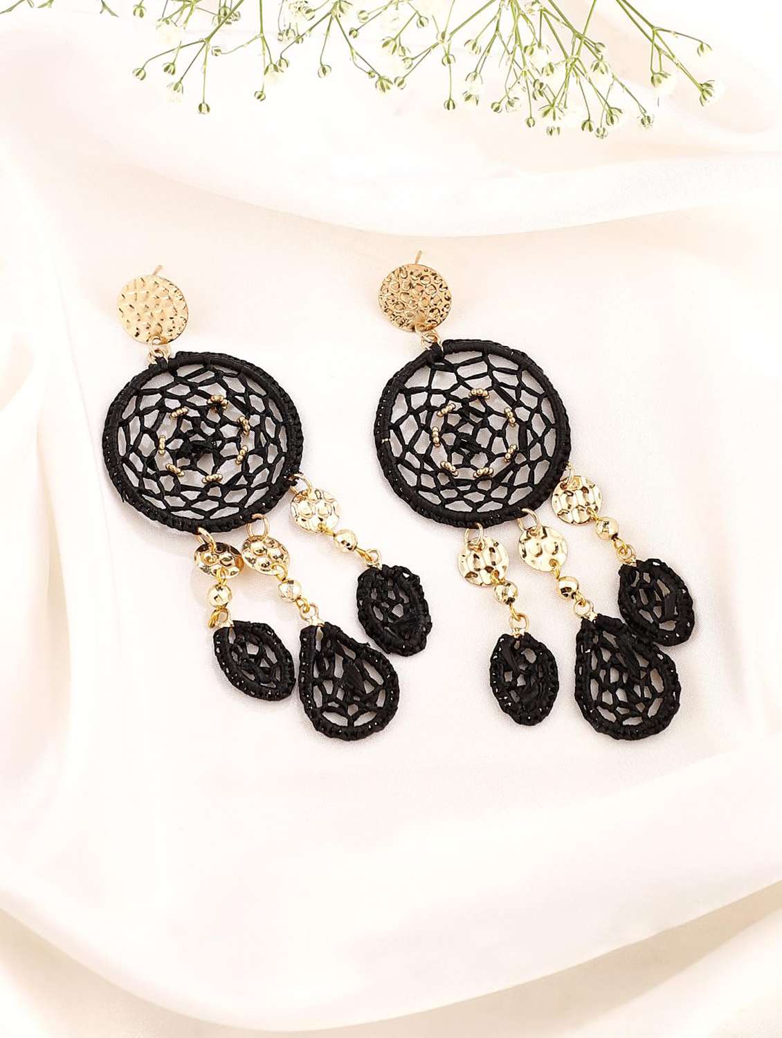 black raffia & metal drop earring