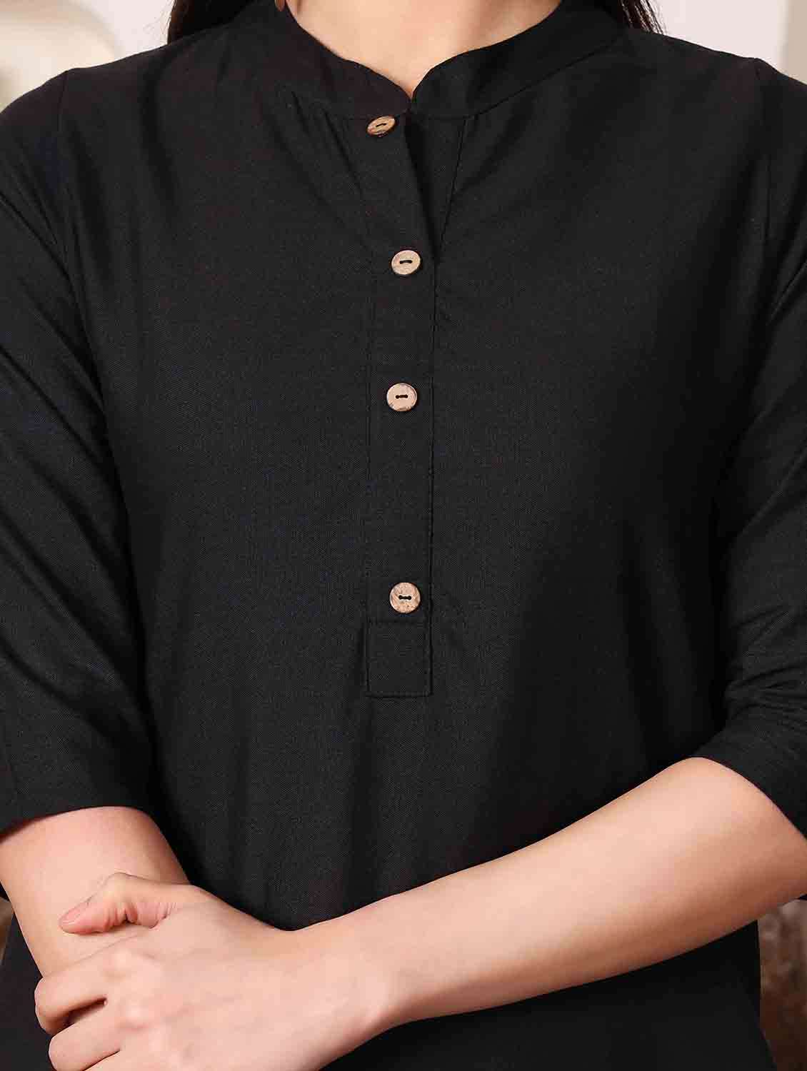 Women Solid With Work Three Quarter Sleeve Straight Kurti - 22498123 -  Standard Image - 1