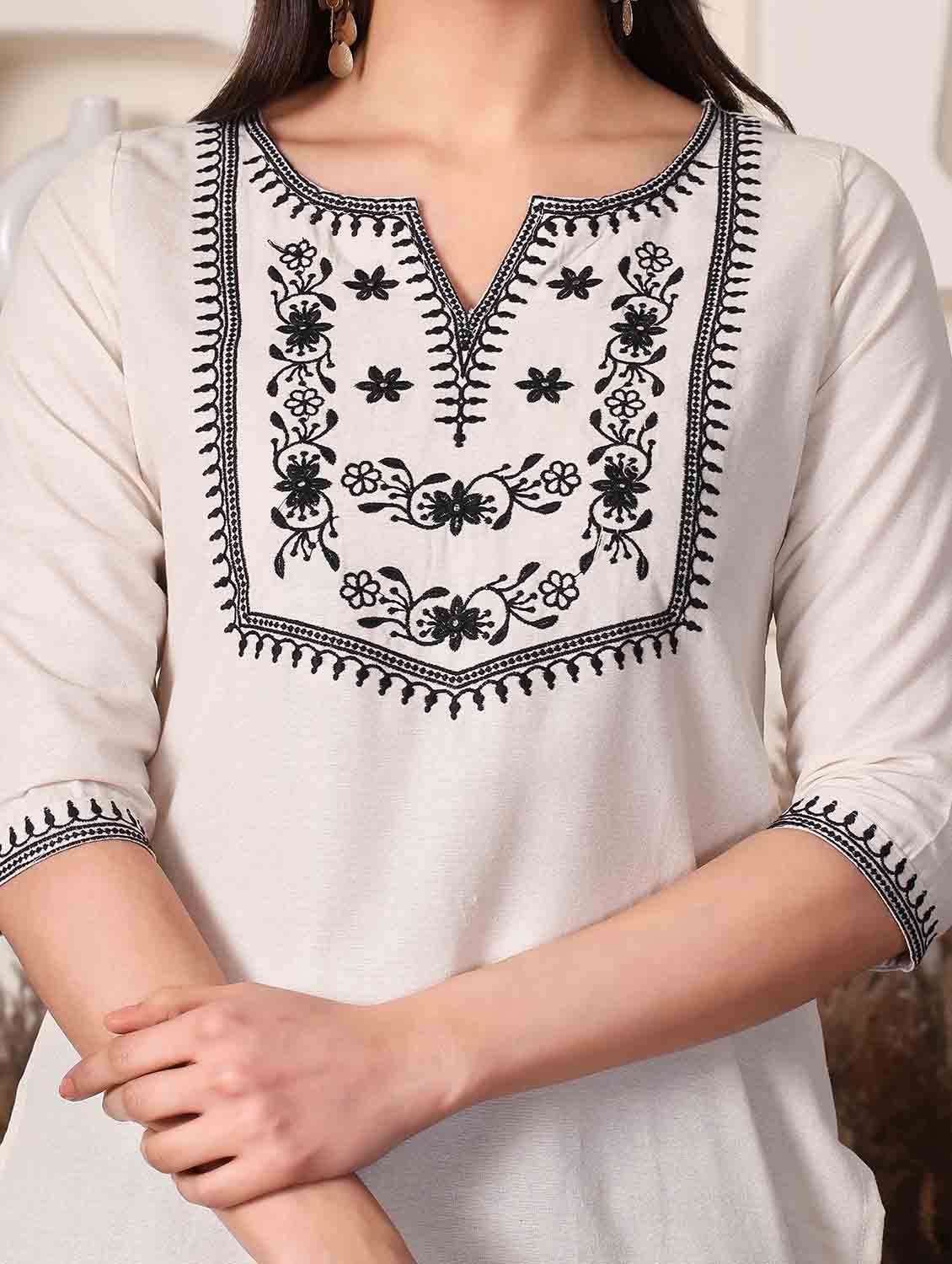 Women Embroidered Three Quarter Sleeve Straight Kurti - 22498125 -  Standard Image - 1