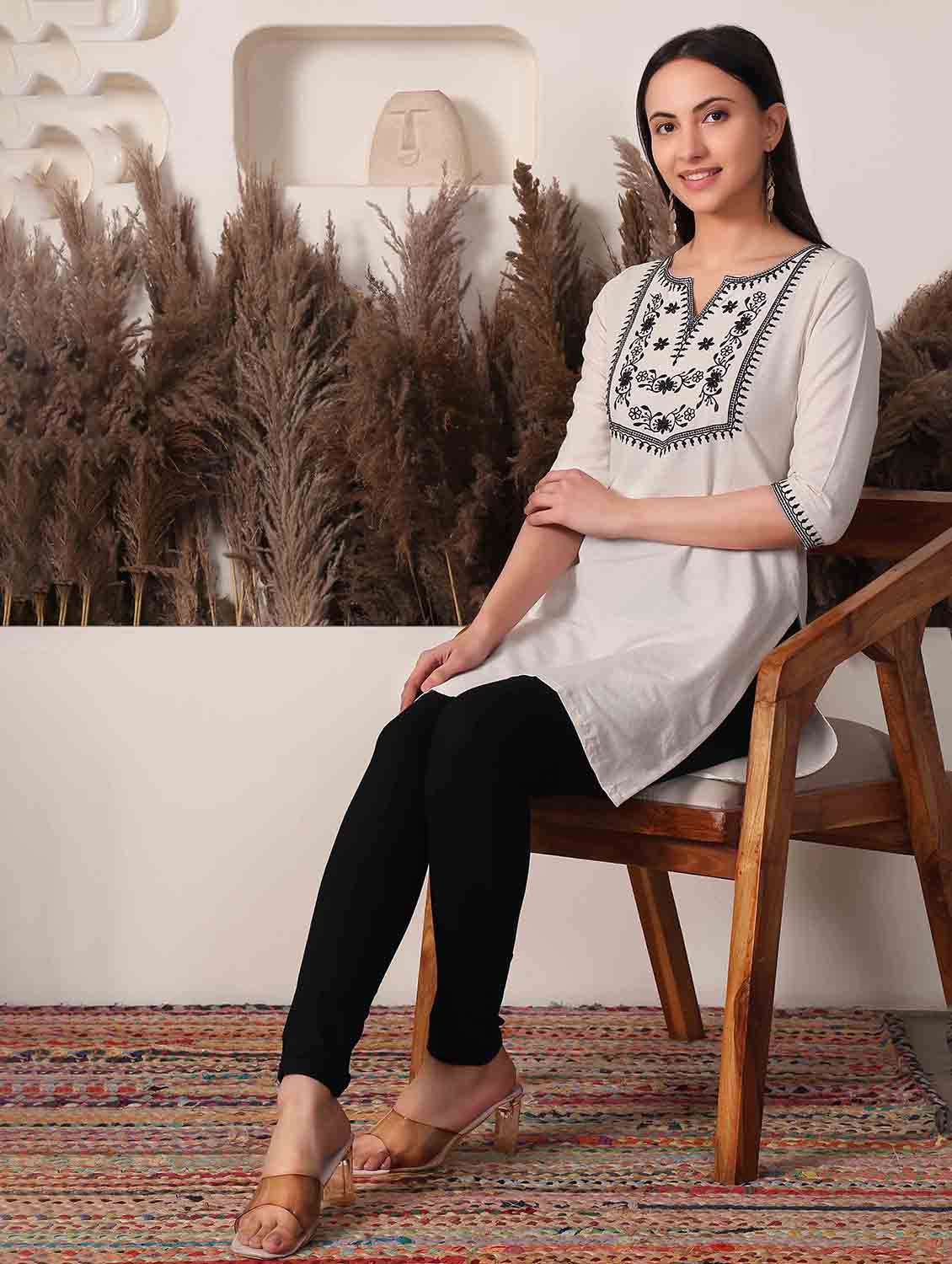 Women Embroidered Three Quarter Sleeve Straight Kurti - 22498125 -  Standard Image - 4