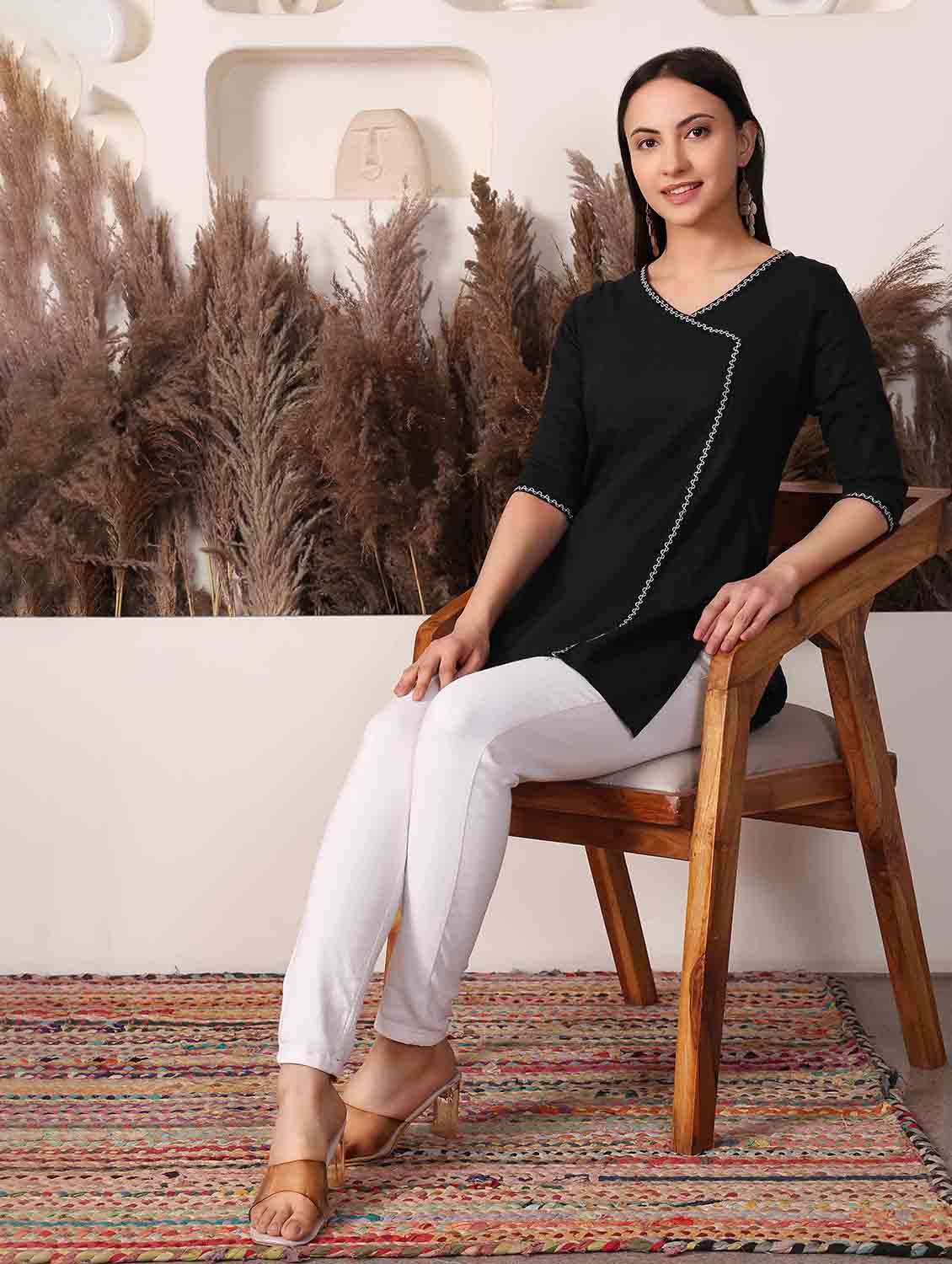 Women Solid Three Quarter Sleeve Angrakha Kurti - 22498138 -  Standard Image - 4