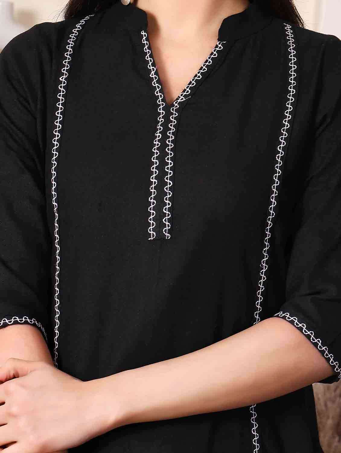 women solid three quarter sleeve straight kurti - 22498141 -  Standard Image - 1