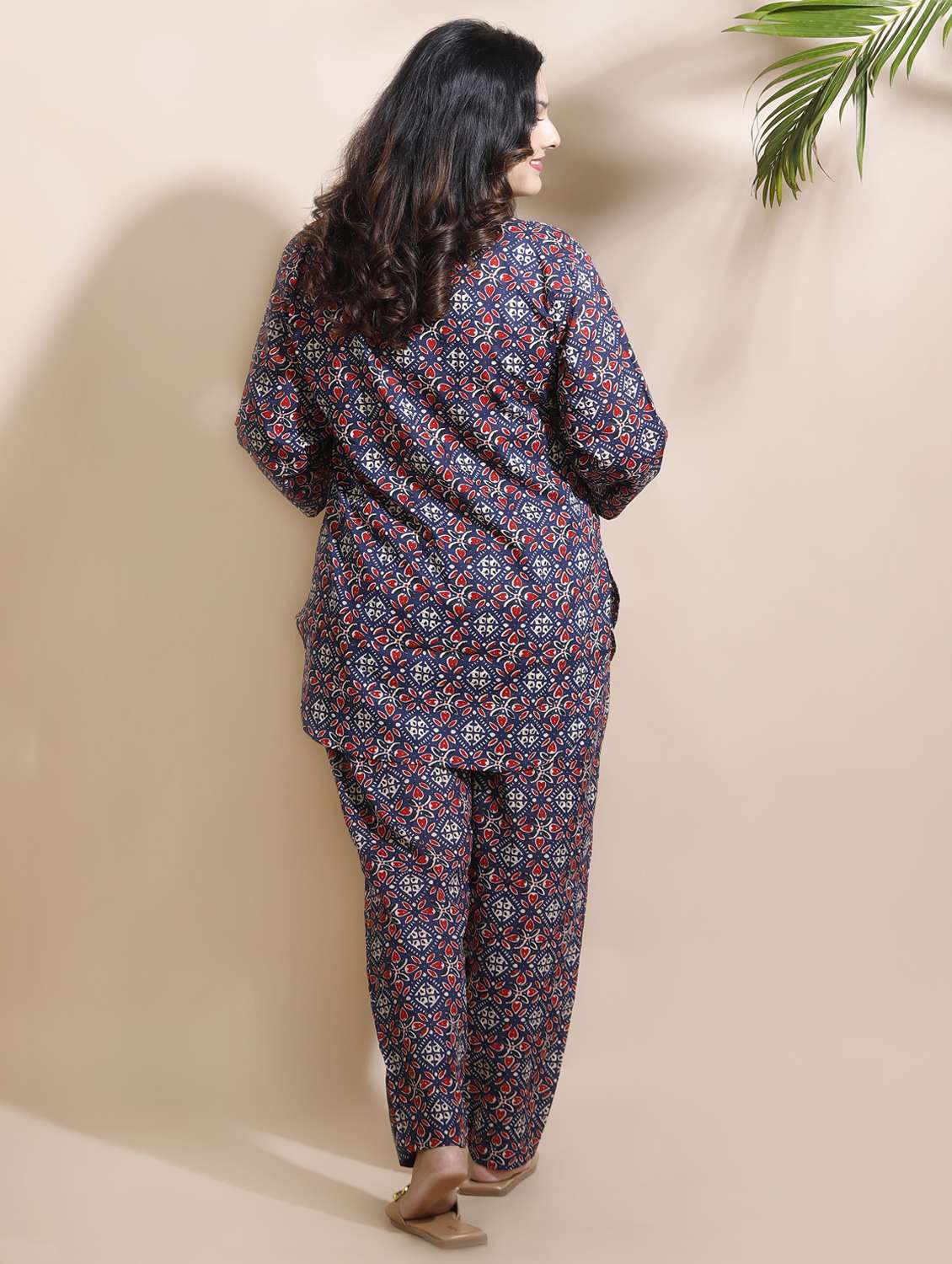 women printed notch neck nightwear set - 22498570 -  Standard Image - 1