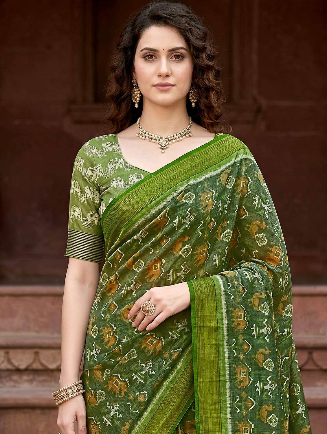 women printed patola saree with blouse - 22498620 -  Standard Image - 1