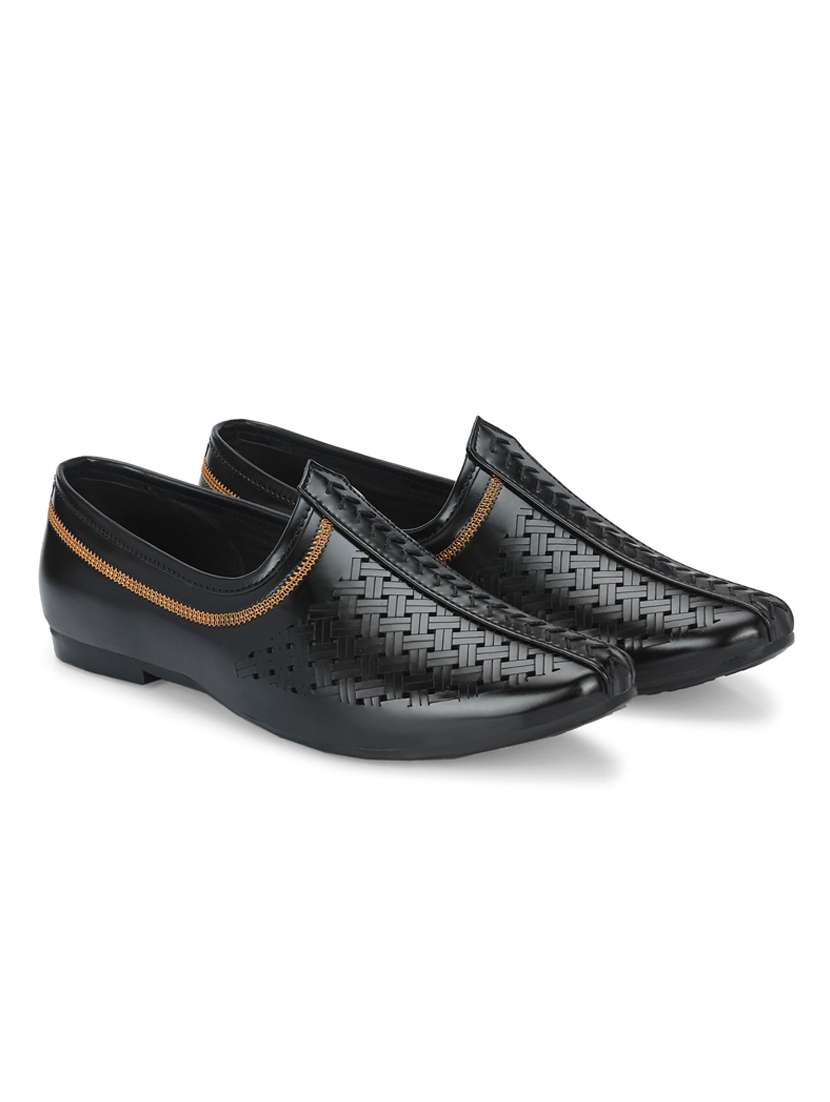 men black slip on mojari - 22498889 -  Standard Image - 1