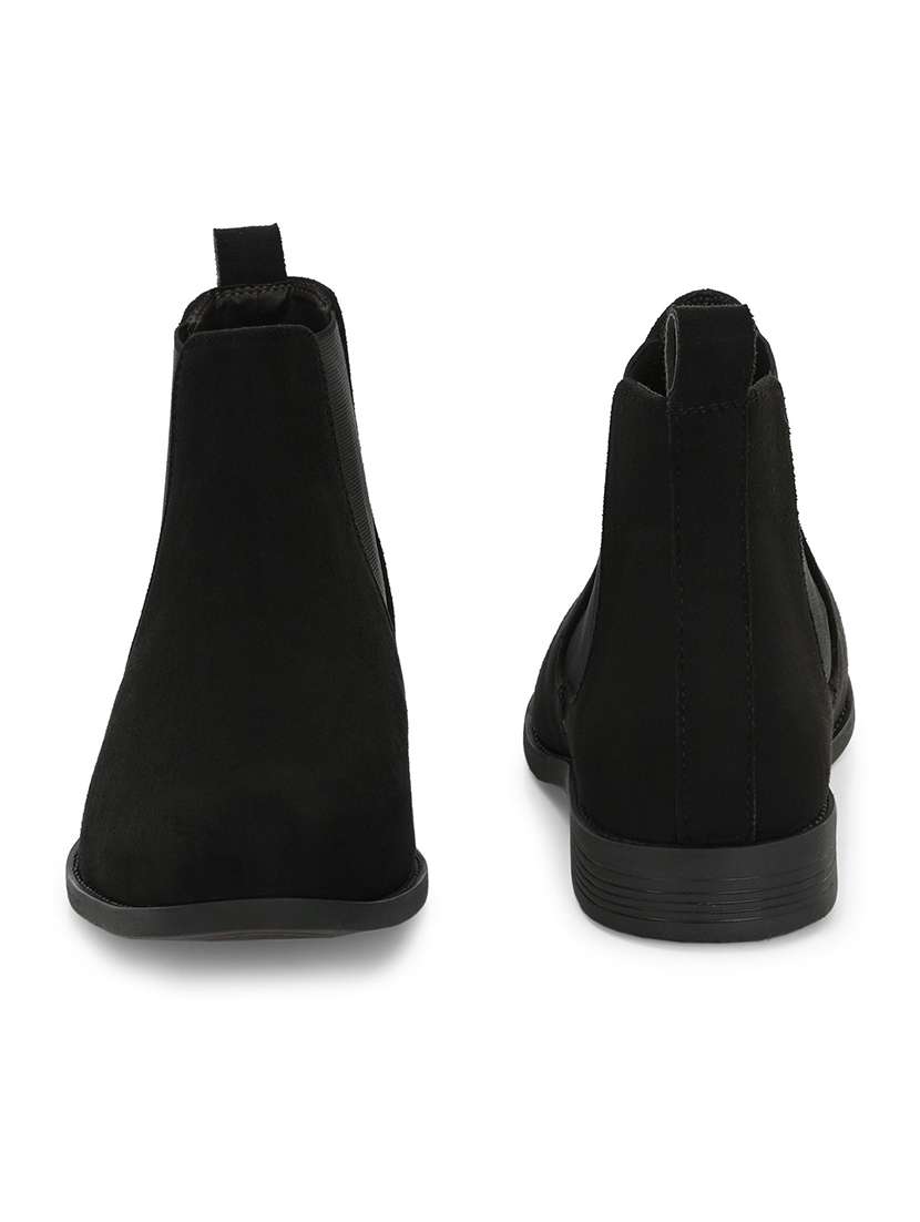 men black slip on boot - 22498894 -  Standard Image - 4