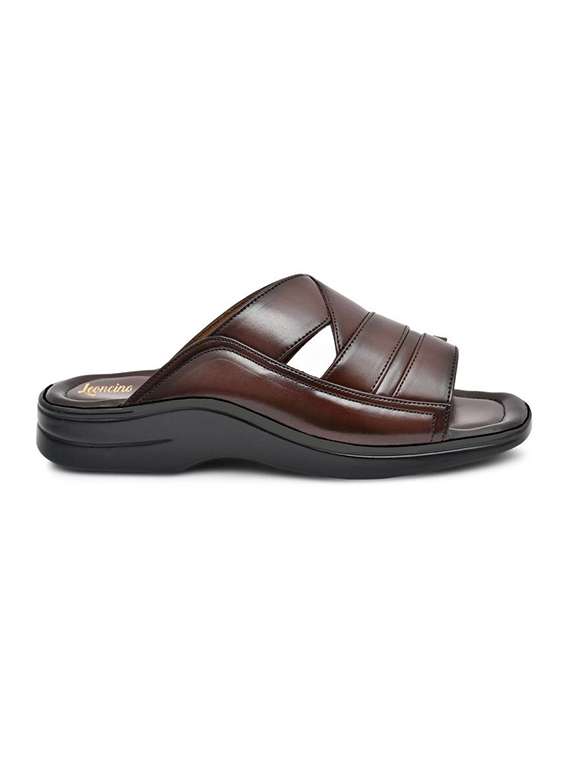 men solid toe seperator sandal - 22498903 -  Standard Image - 1