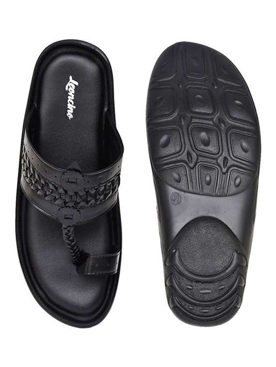 men textured one toe kolhapuri sandal - 22498940 -  Standard Image - 4
