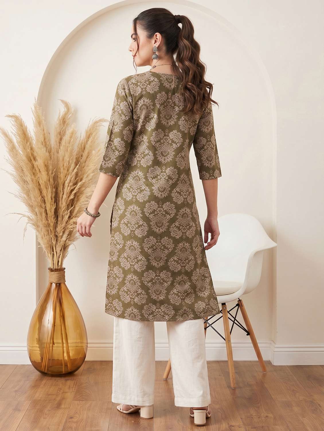 women printed three quarter sleeve straight kurta - 22499086 -  Standard Image - 4