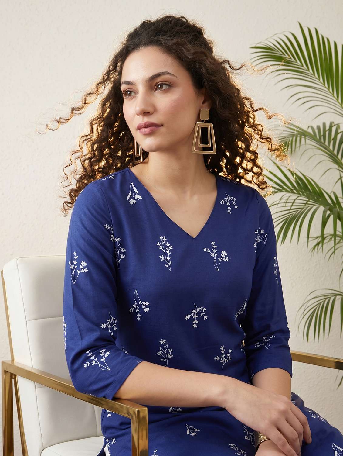 women printed three quarter sleeve straight kurta - 22499091 -  Standard Image - 1