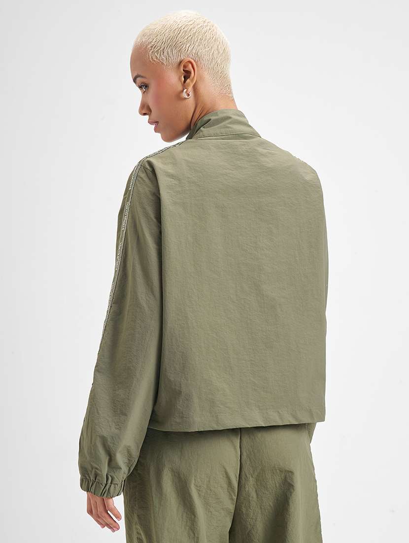 women tapered long sleeves regular jacket - 22499326 -  Standard Image - 4
