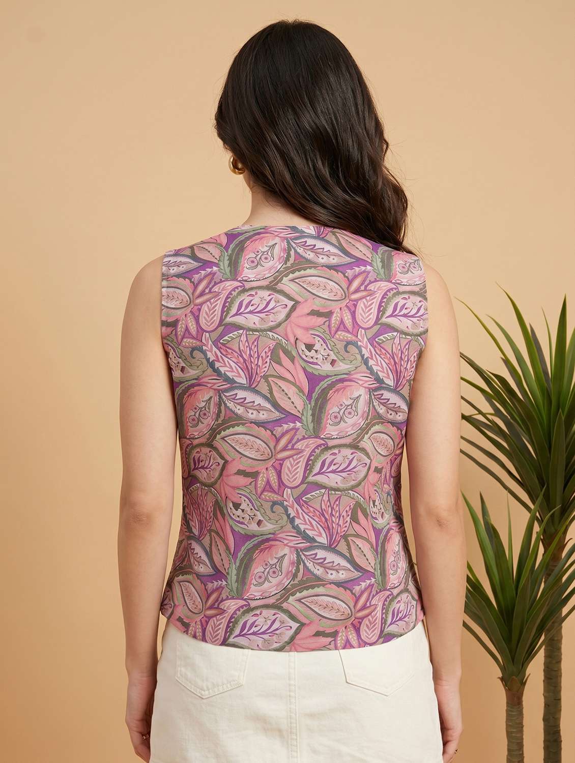 women printed sleeveless regular fit vest top - 22499424 -  Standard Image - 4