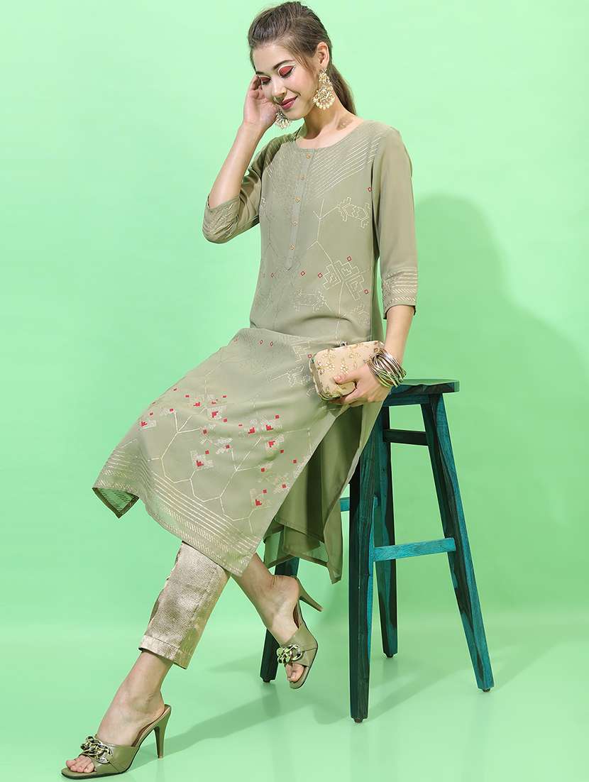 Women Printed Round Neck Straight Kurta - 22499513 -  Standard Image - 4