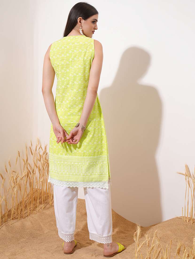 women embroidered sleeveless straight kurta - 22499553 -  Standard Image - 4