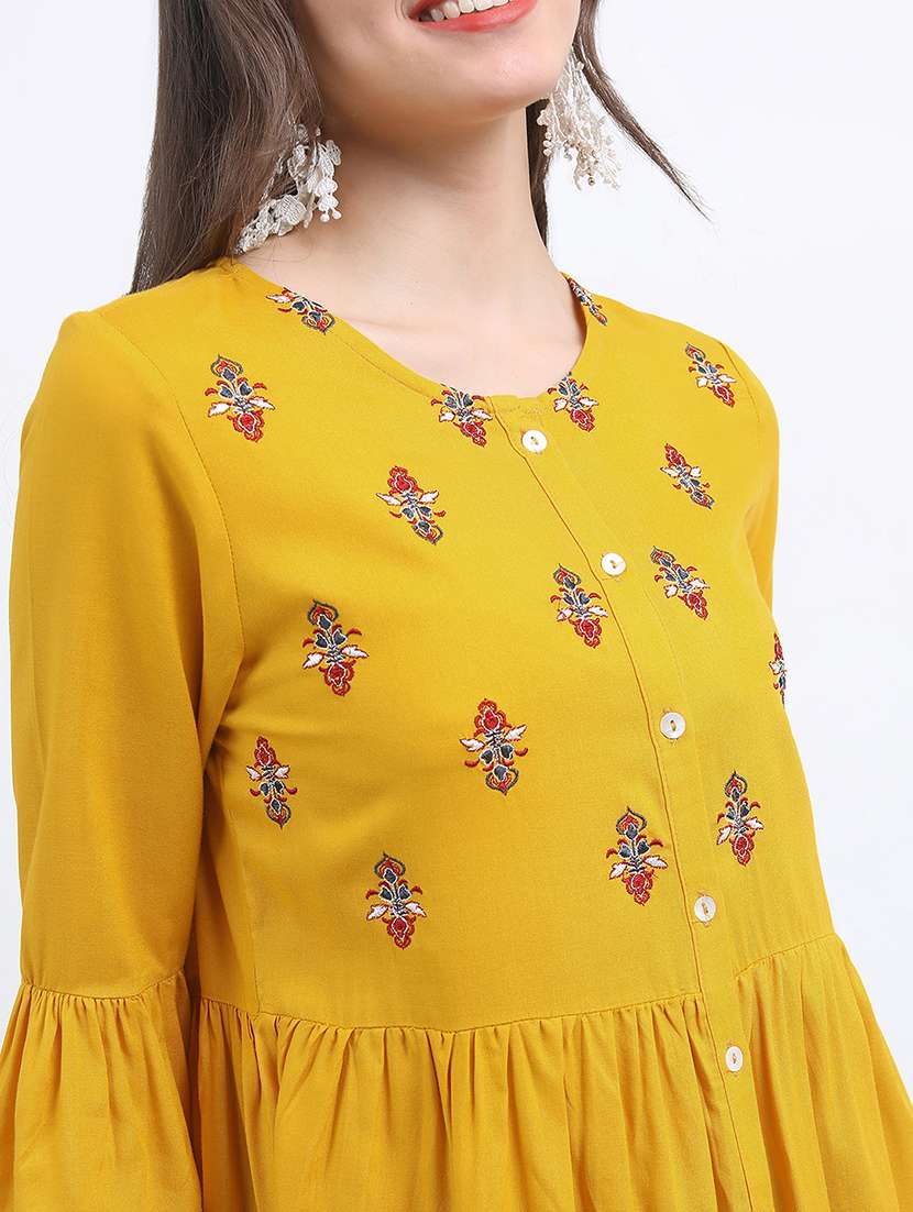 women printed round neck flared top - 22499567 -  Standard Image - 1
