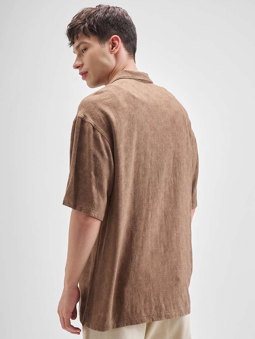 men self design short sleeve loose fit casual shirt - 22499589 -  Standard Image - 4